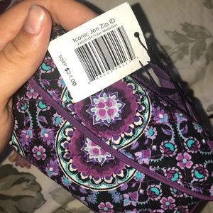 Vera Bradley Jen Zip ID